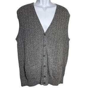 Joseph A. Bank Wool & Silk Sweater Vest Size XL
22” across chest Gray